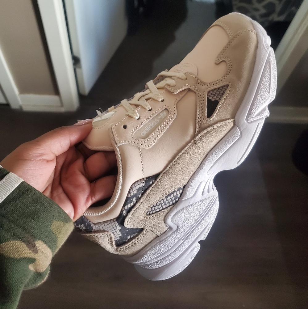 Adidas Falcon Exclusive Design - Women's Size 6